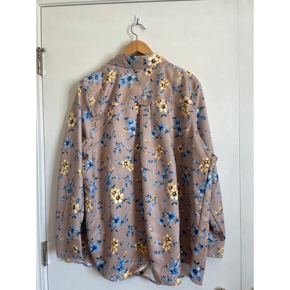 Woman Within button up shirt collar pocket tan blue floral suede feel Size 1X - Picture 2 of 9